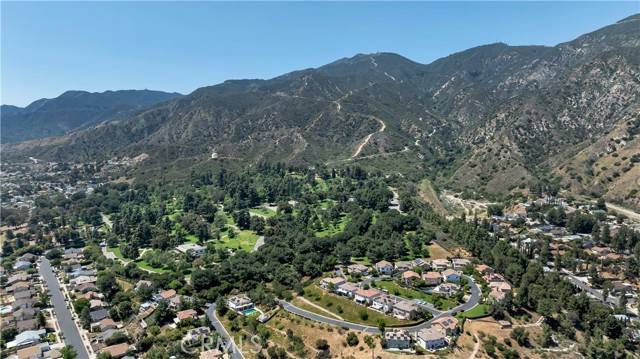 Sylmar, CA 91342,13909 Mountain View Place