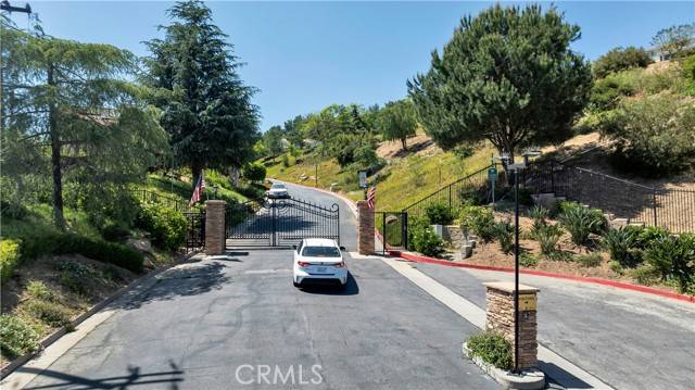 Sylmar, CA 91342,13909 Mountain View Place