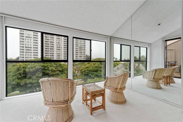 Santa Monica, CA 90405,2910 Neilson Way #503