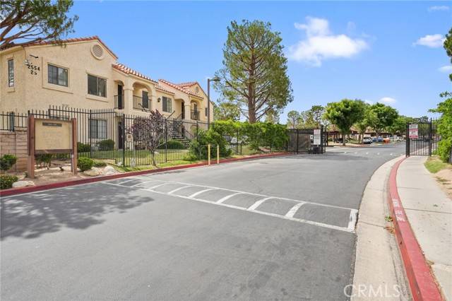 Palmdale, CA 93550,2554 Olive Drive #38