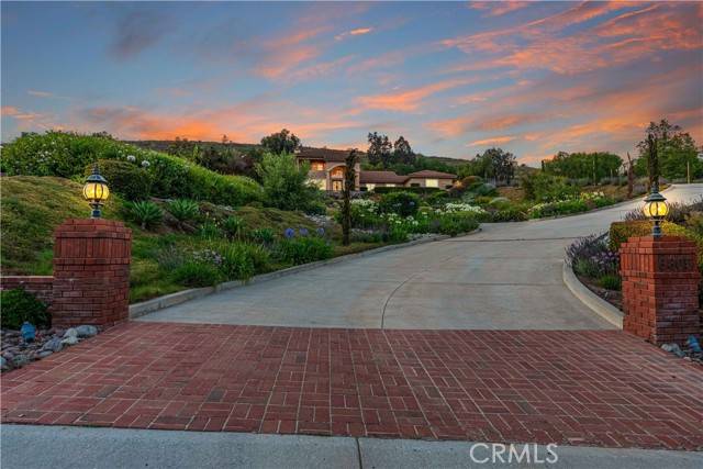 Camarillo, CA 93012,6805 Aviano Drive