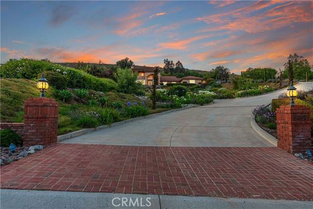 Camarillo, CA 93012,6805 Aviano Drive