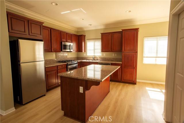 Northridge, CA 91324,9301 Shirley Avenue #24