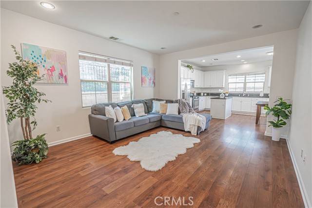 Saugus, CA 91350,21836 Moveo Drive