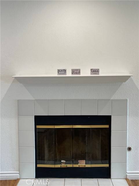 Tujunga, CA 91042,10115 Pinewood Avenue #102
