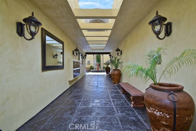 Studio City, CA 91604,4128 Whitsett Avenue #201