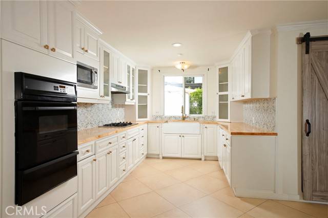 Tarzana, CA 91356,5139 Nestle Avenue