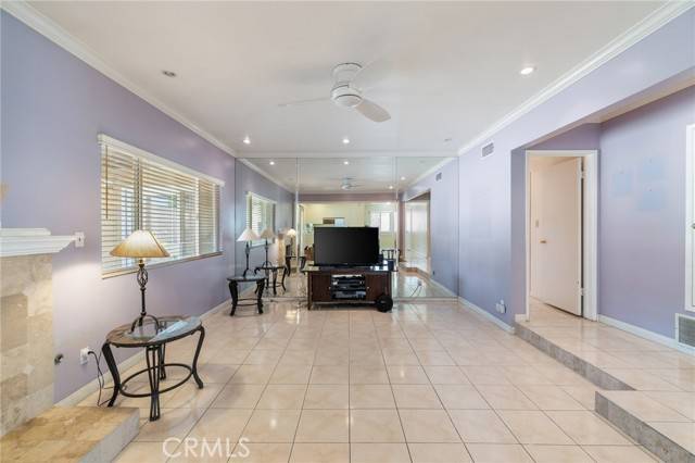 Sylmar, CA 91342,11478 Garrick Avenue