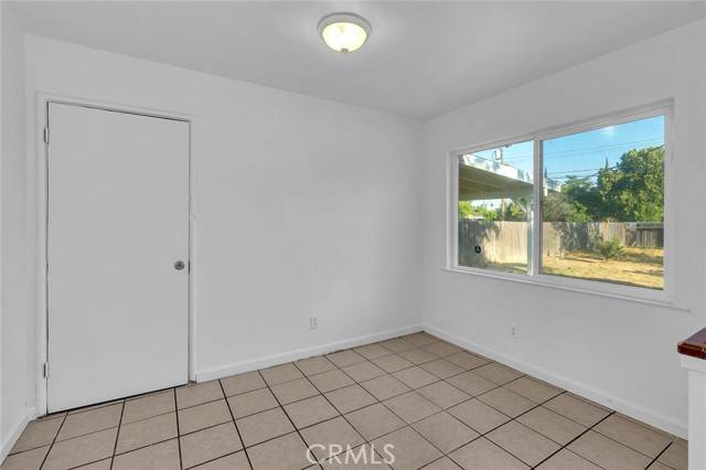 Fresno, CA 93703,4664 E Brown Avenue