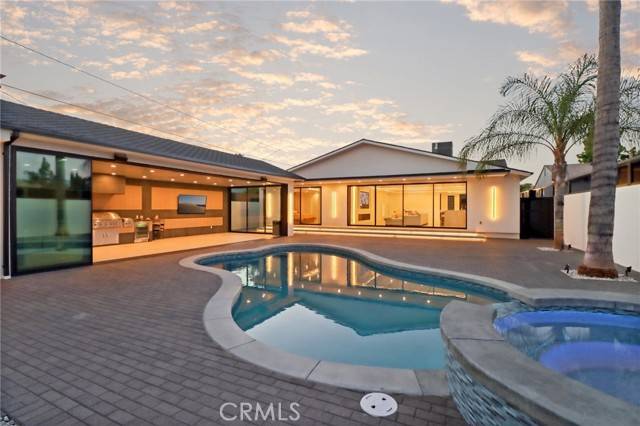 North Hollywood, CA 91605,12160 Keswick Street