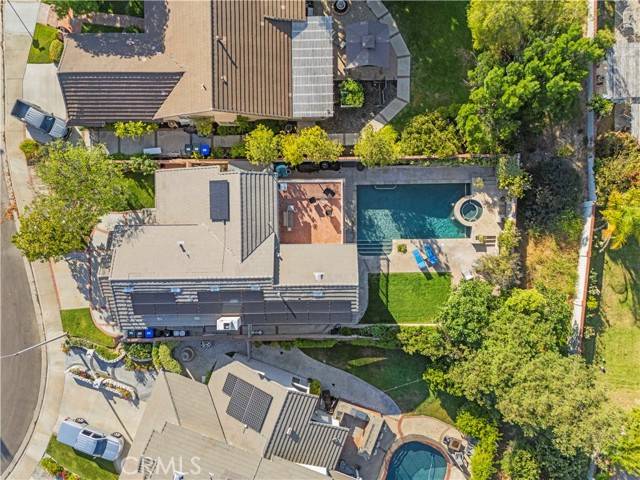 Saugus, CA 91390,28642 Apricot Place