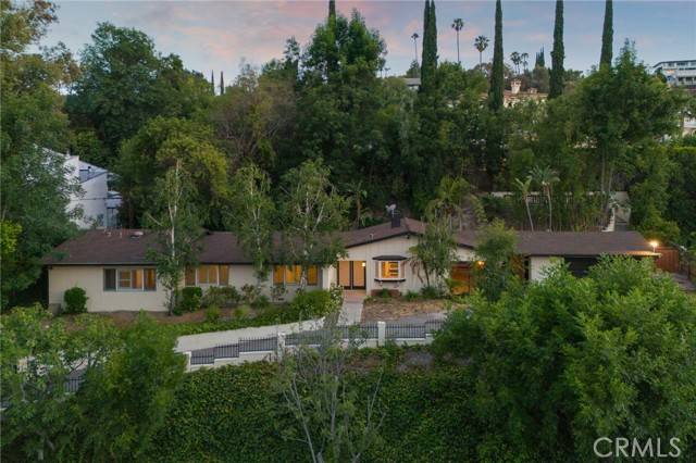 Tarzana, CA 91356,4901 Amigo Avenue