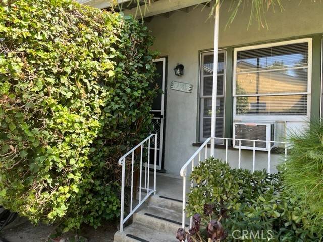Toluca Lake, CA 91602,10856 Camarillo Street