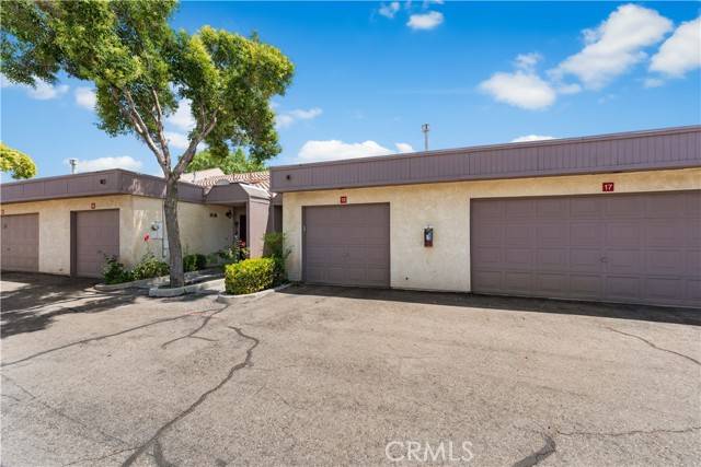 Lancaster, CA 93536,43334 32nd Street #18