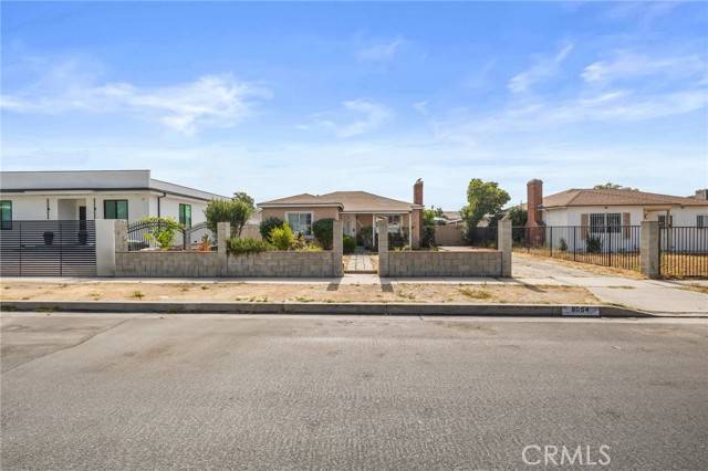 North Hollywood, CA 91605,8054 Rhodes Avenue