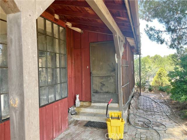 Agua Dulce, CA 91390,32401 Barber Road