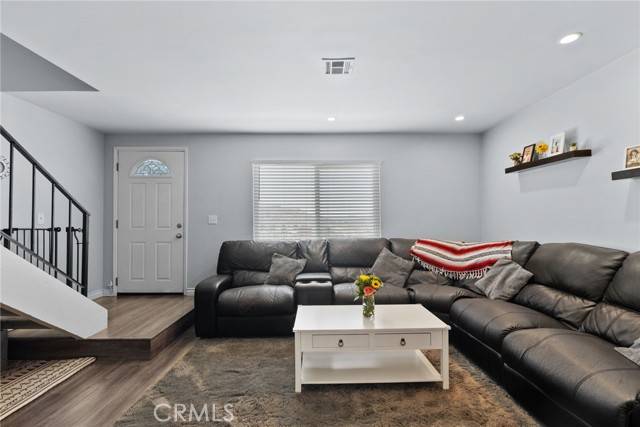 Saugus, CA 91350,22524 Paseo Terraza