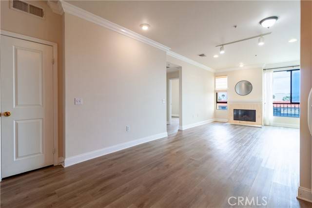 North Hollywood, CA 91605,6938 Laurel Canyon Boulevard #317