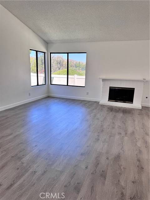 Newhall, CA 91321,26226 Rainbow Glen Drive
