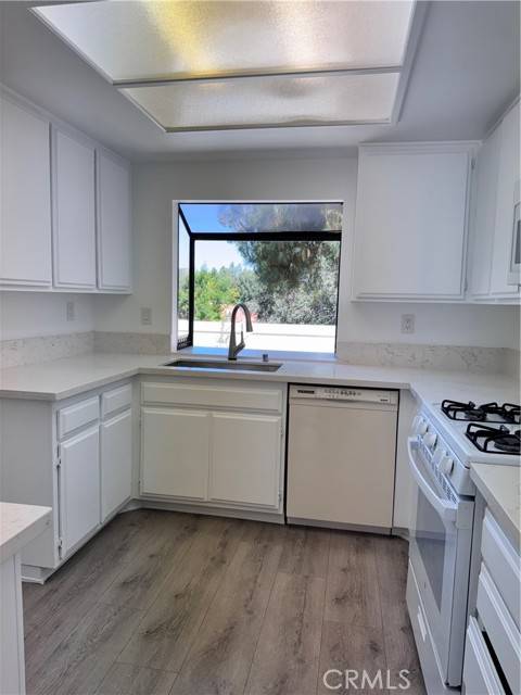 Newhall, CA 91321,26226 Rainbow Glen Drive