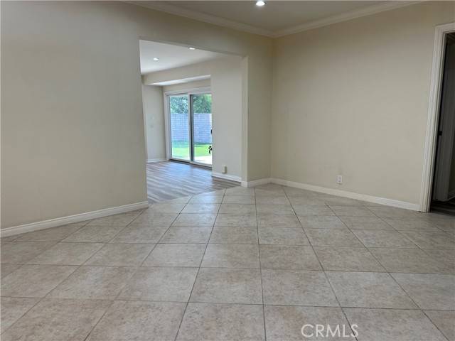 Tarzana, CA 91335,6379 Darby Place