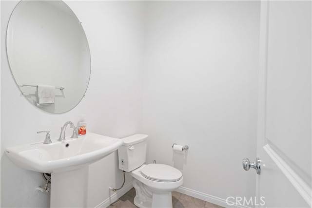 Fillmore, CA 93015,421 Azalea Street