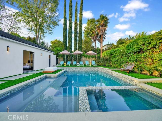 Sherman Oaks, CA 91403,15440 Varden Street