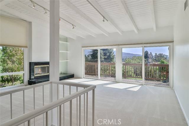 Thousand Oaks, CA 91360,813 Woodlawn Drive