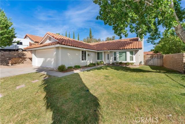 Palmdale, CA 93551,535 Hilltop