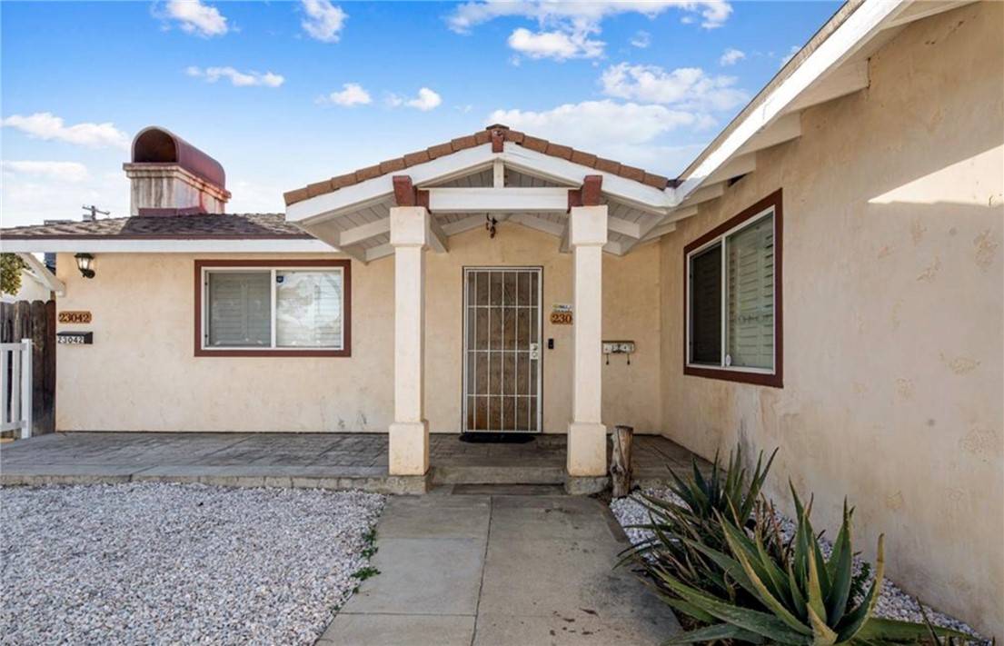 Canoga Park, CA 91304,23040 Saticoy Street