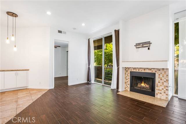 Encino, CA 91316,5151 Balboa Boulevard #104
