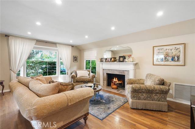 Sherman Oaks, CA 91401,14060 Chandler Boulevard