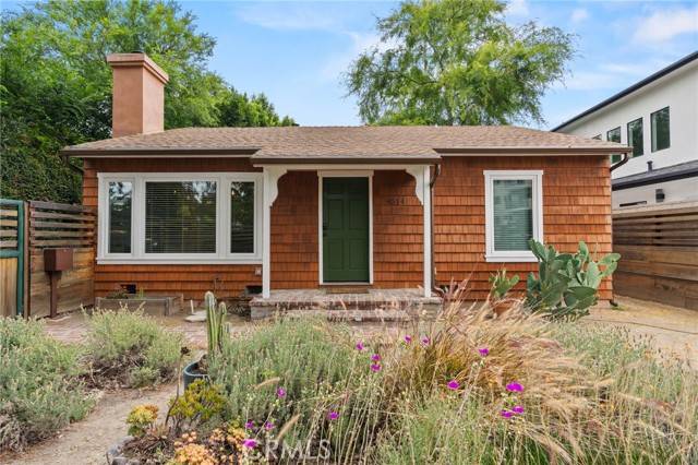 Sherman Oaks, CA 91403,4514 Cedros Avenue