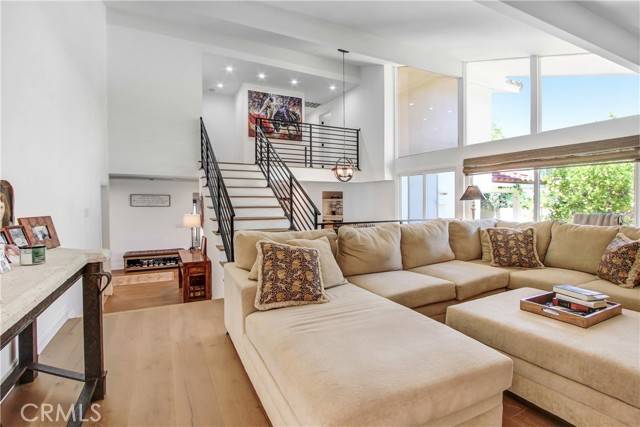 Westlake Village, CA 91361,31701 Kentfield Court