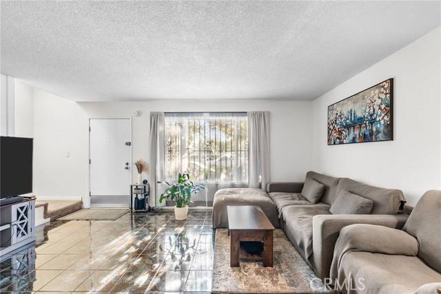 Panorama City, CA 91402,8718 Willis Avenue #34