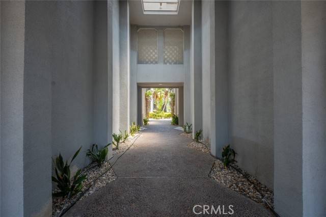 Pasadena, CA 91107,432 S Sierra Madre Boulevard #2