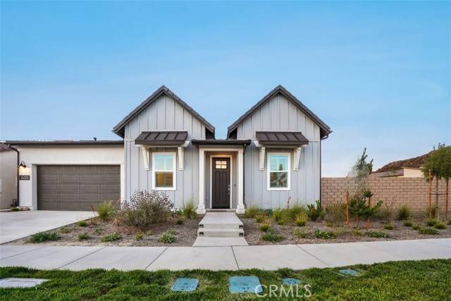 Castaic, CA 91354,24501 Via Sendero