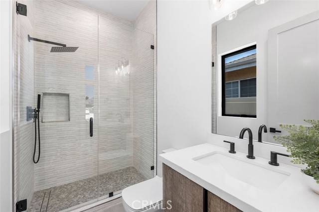 Sherman Oaks, CA 91403,14602 Morrison Street
