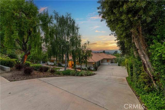 Camarillo, CA 93010,1525 Ramona Drive