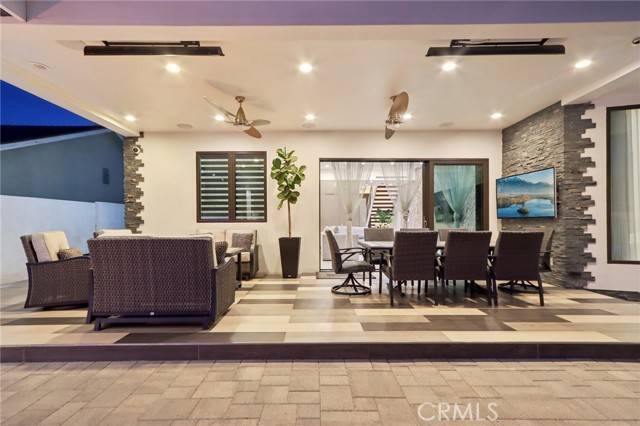 Granada Hills, CA 91344,10418 Rubio Avenue