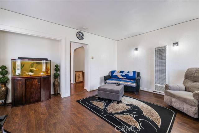 Santa Paula, CA 93060,228 S 4th Street