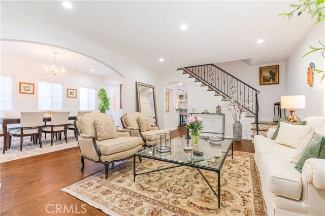 Studio City, CA 91604,4022 Willowcrest Avenue