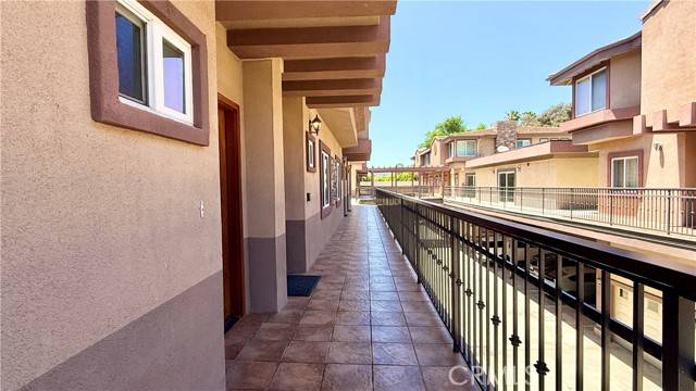 Agoura Hills, CA 91301,5241 Colodny Drive #403