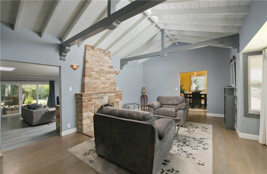 Sylmar, CA 91342,13520 Fenton Avenue