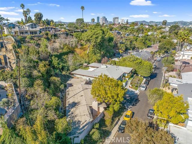 Los Angeles, CA 90064,2869 Anchor Avenue