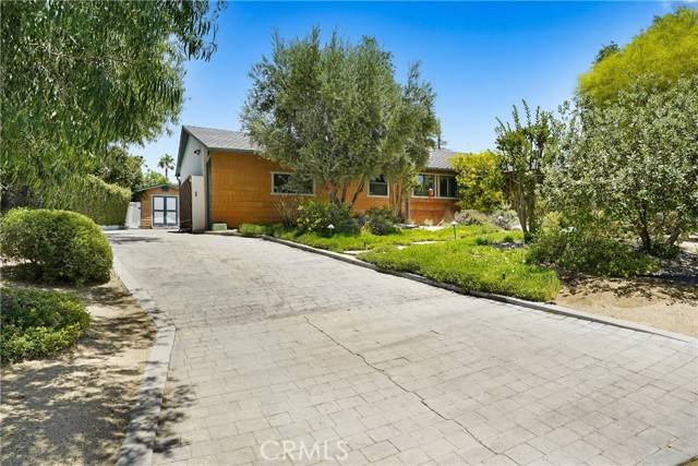 Tarzana, CA 91356,19201 Santa Rita Street