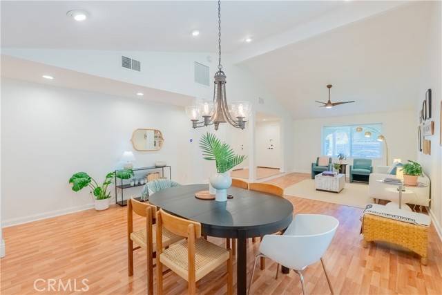 Reseda, CA 91335,7215 Enfield Avenue