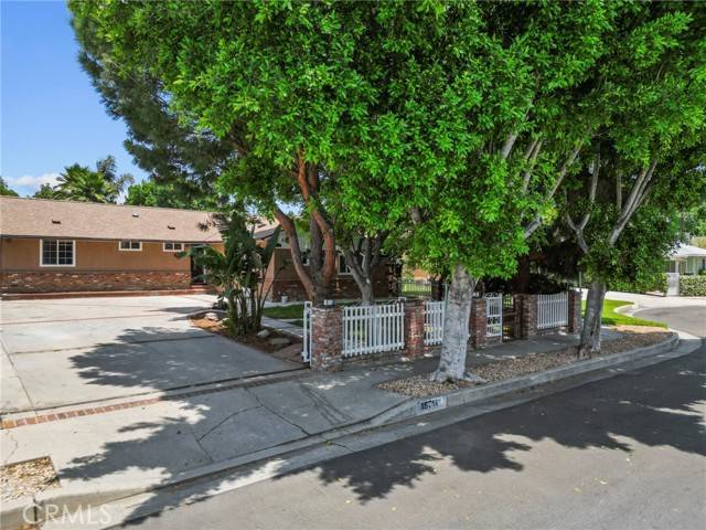 Granada Hills, CA 91344,15711 Hiawatha Street