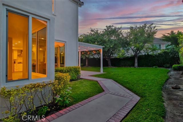 Westlake Village, CA 91361,2505 Peachwood Place