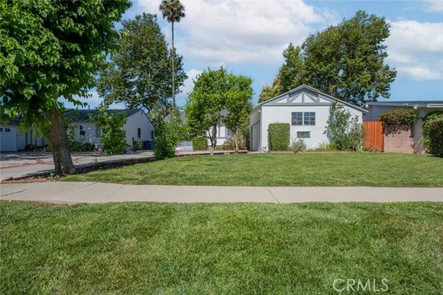 Winnetka, CA 91306,6535 Comanche Avenue